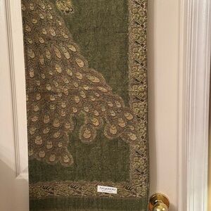 Peacock Design Green Scarf